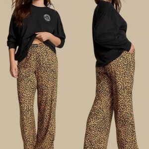 New Victoria’s Secret Pajama Set